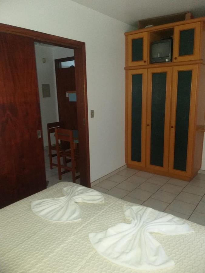Hotel Residencial Ilha Dourada Governador Celso Ramos Esterno foto
