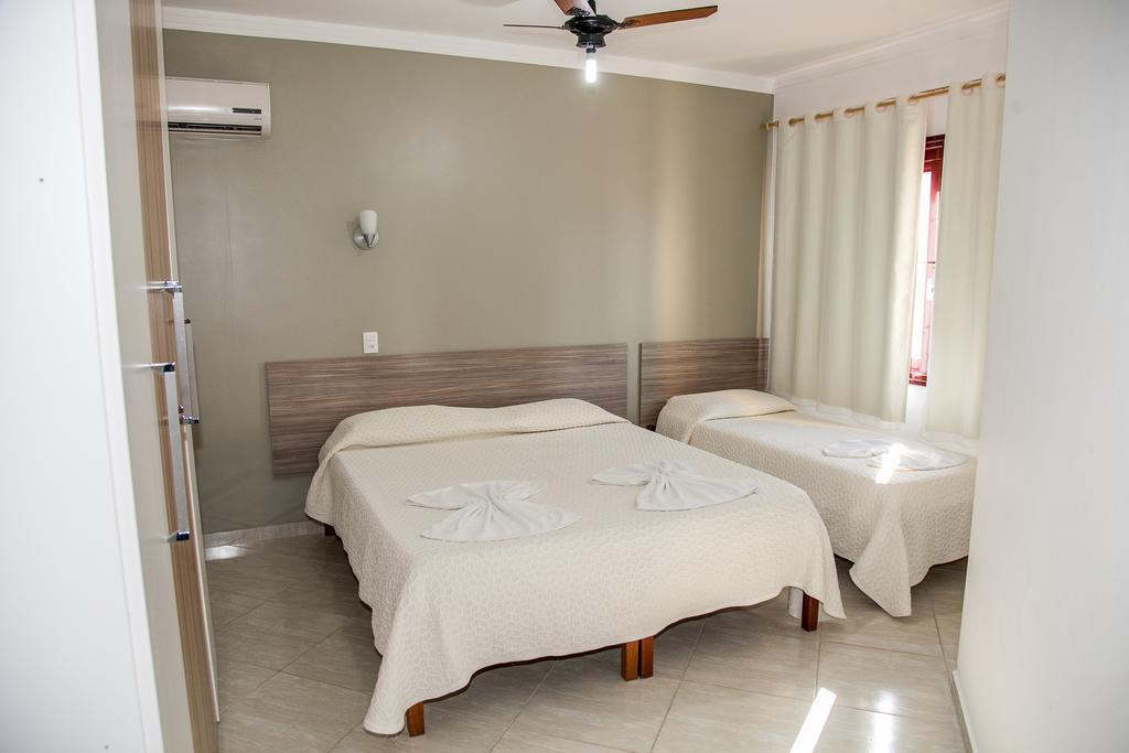 Hotel Residencial Ilha Dourada Governador Celso Ramos Camera foto