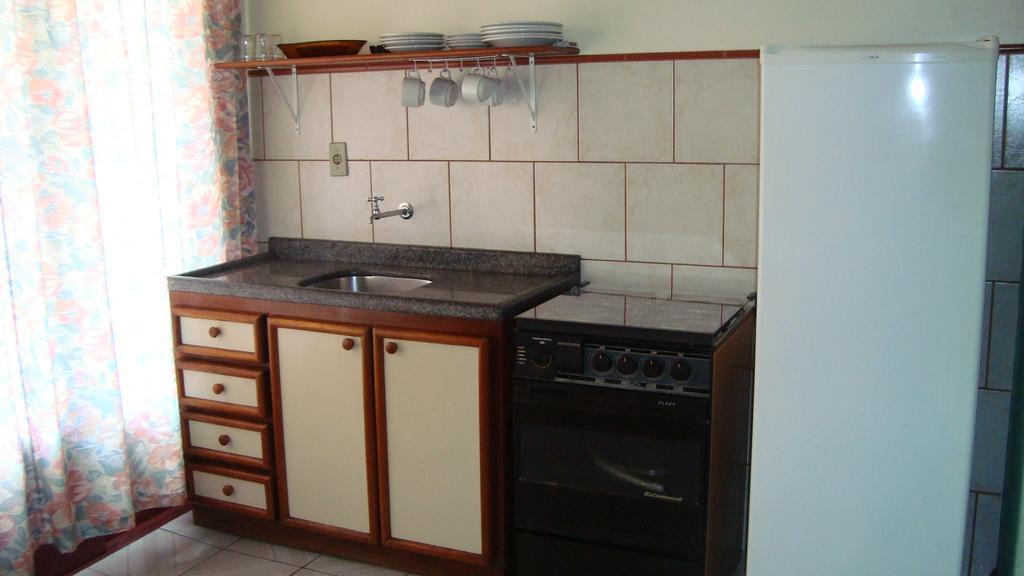 Hotel Residencial Ilha Dourada Governador Celso Ramos Esterno foto