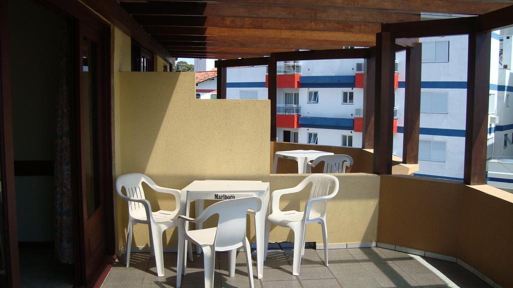Hotel Residencial Ilha Dourada Governador Celso Ramos Esterno foto