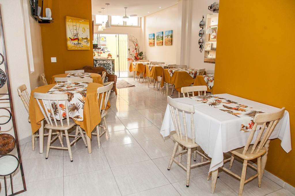 Hotel Residencial Ilha Dourada Governador Celso Ramos Esterno foto