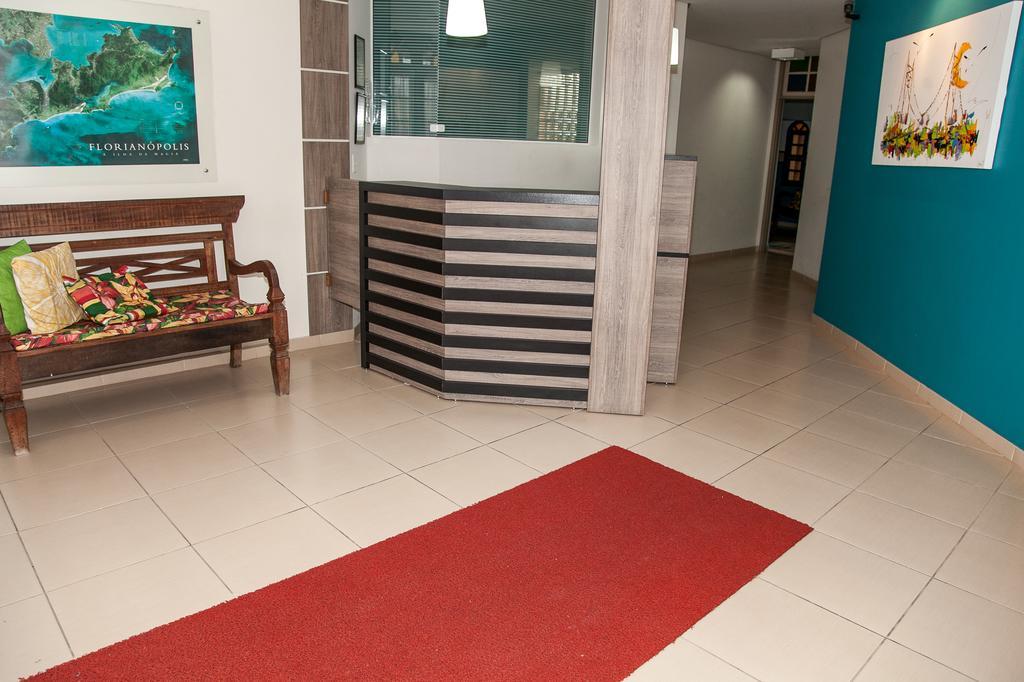 Hotel Residencial Ilha Dourada Governador Celso Ramos Esterno foto